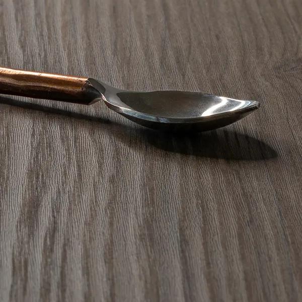 The New Age of Woodgrain Laminate: Has Wood Veneer Met Its Match?
