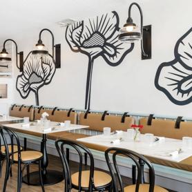 Restaurant Combines Timelessness and Modern Touches