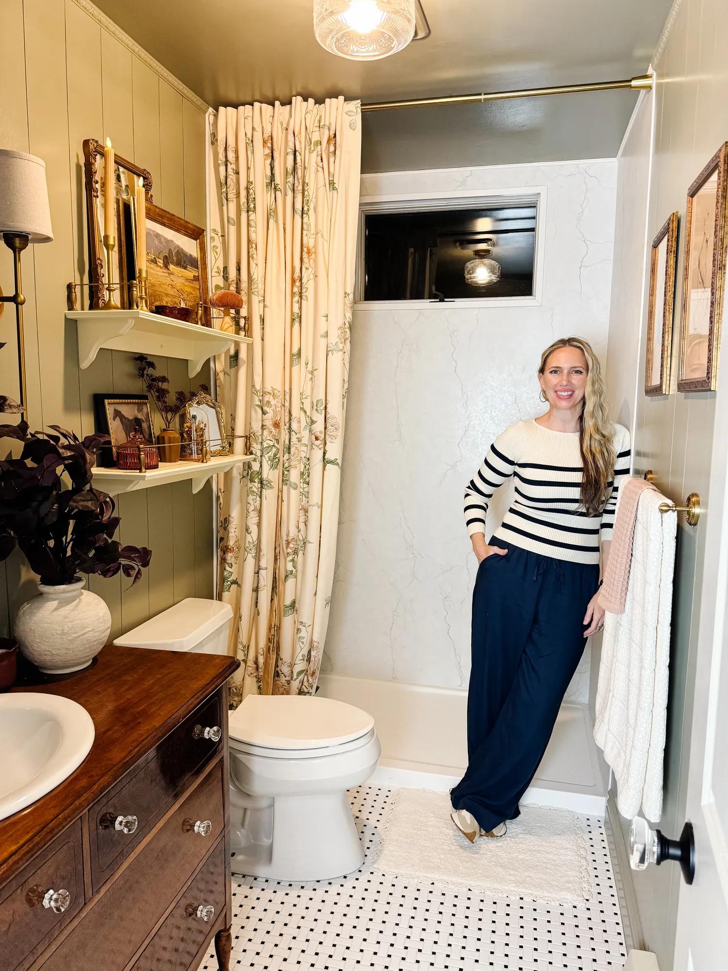 DIY Blogger Inspires A Bathroom Glow-Up